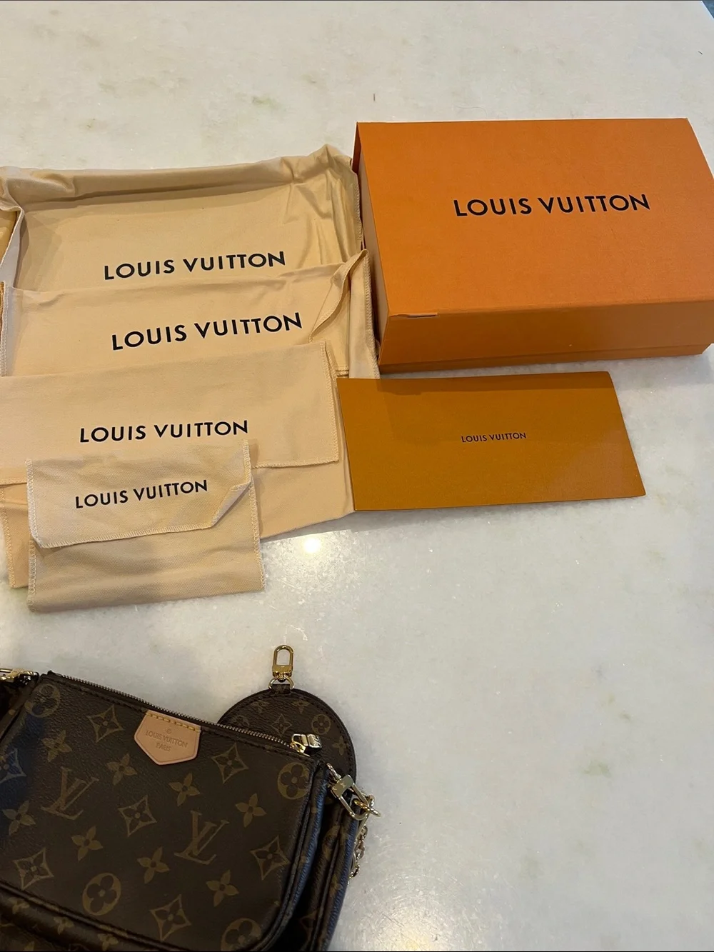 Louis Vuitton Monogram Multi Pochette Crossbody with Green Strap